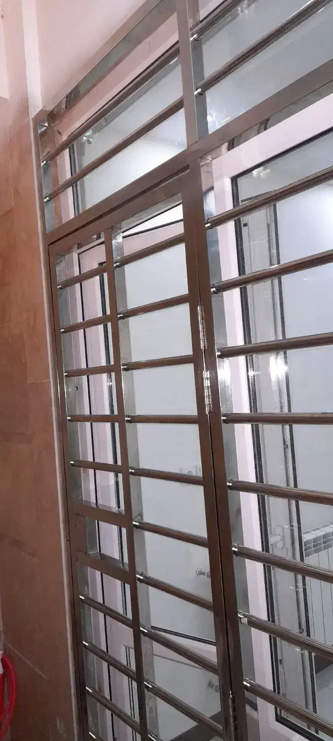 نرده استیل و حفاظ بانکی