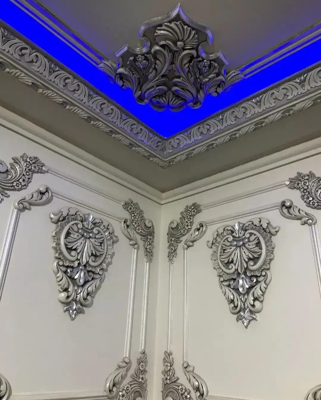 گچبری وگچکاری ونقاشی پتینه ورق طلا