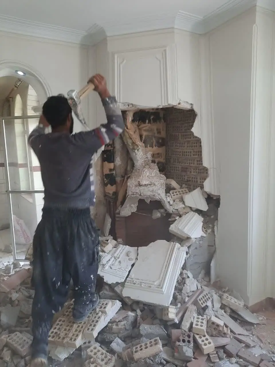 گچکاری خورده کاری( بازسازی تخریب )آرک اوپن شومینه