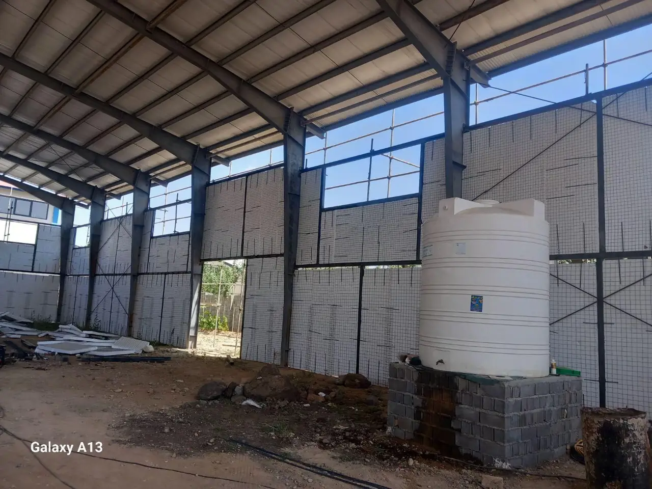 جوشکاری وشیروانی کاری وبرشکاری سیار