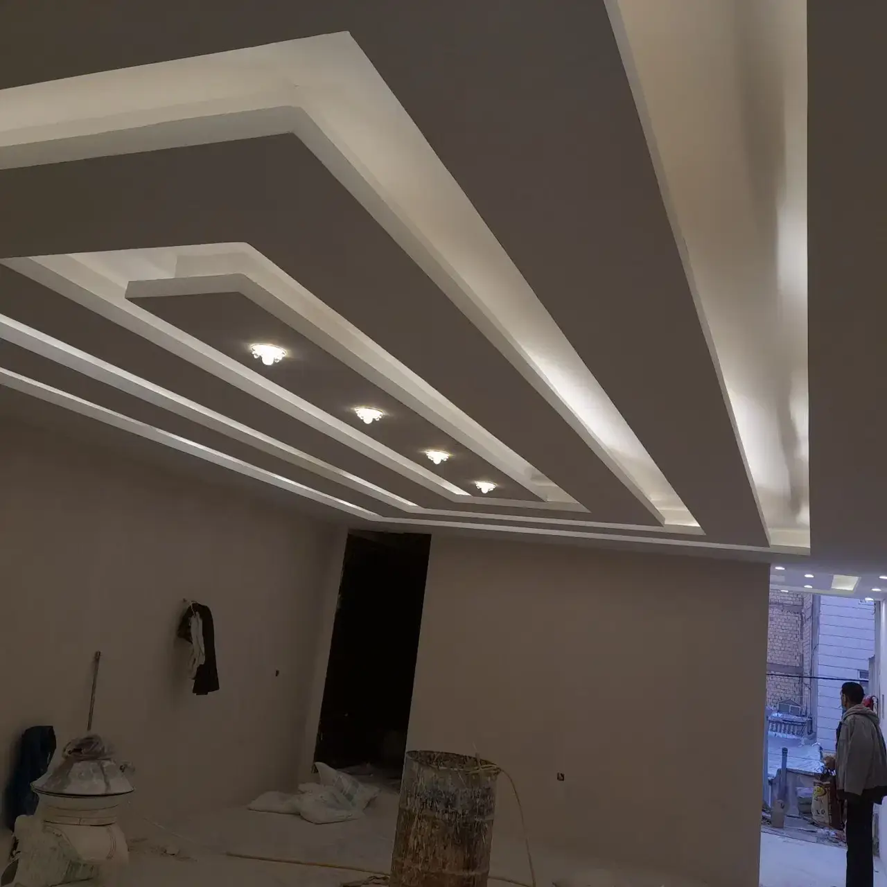 تعغیرات ،تعمیرات ،گچکاری ،کاشیکاری،بازسازی نقاشی