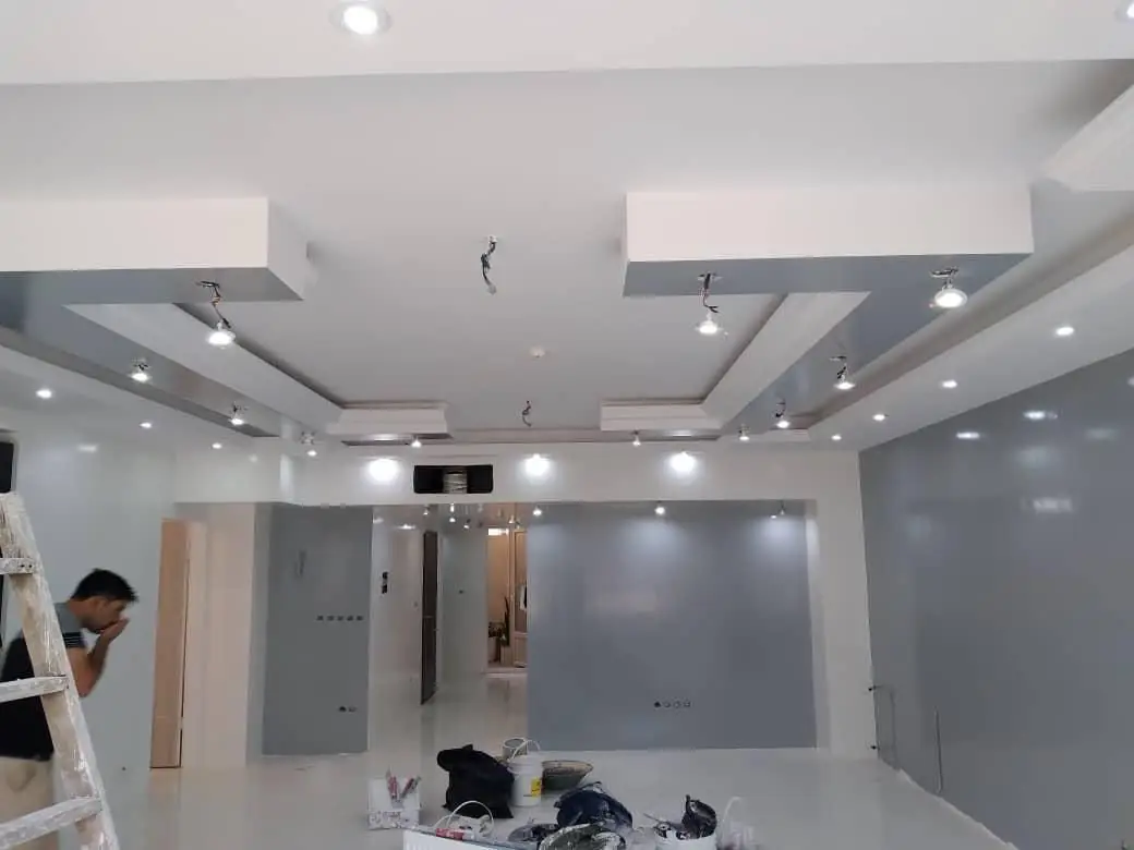 نقاشی نقاش ساختمان ارس