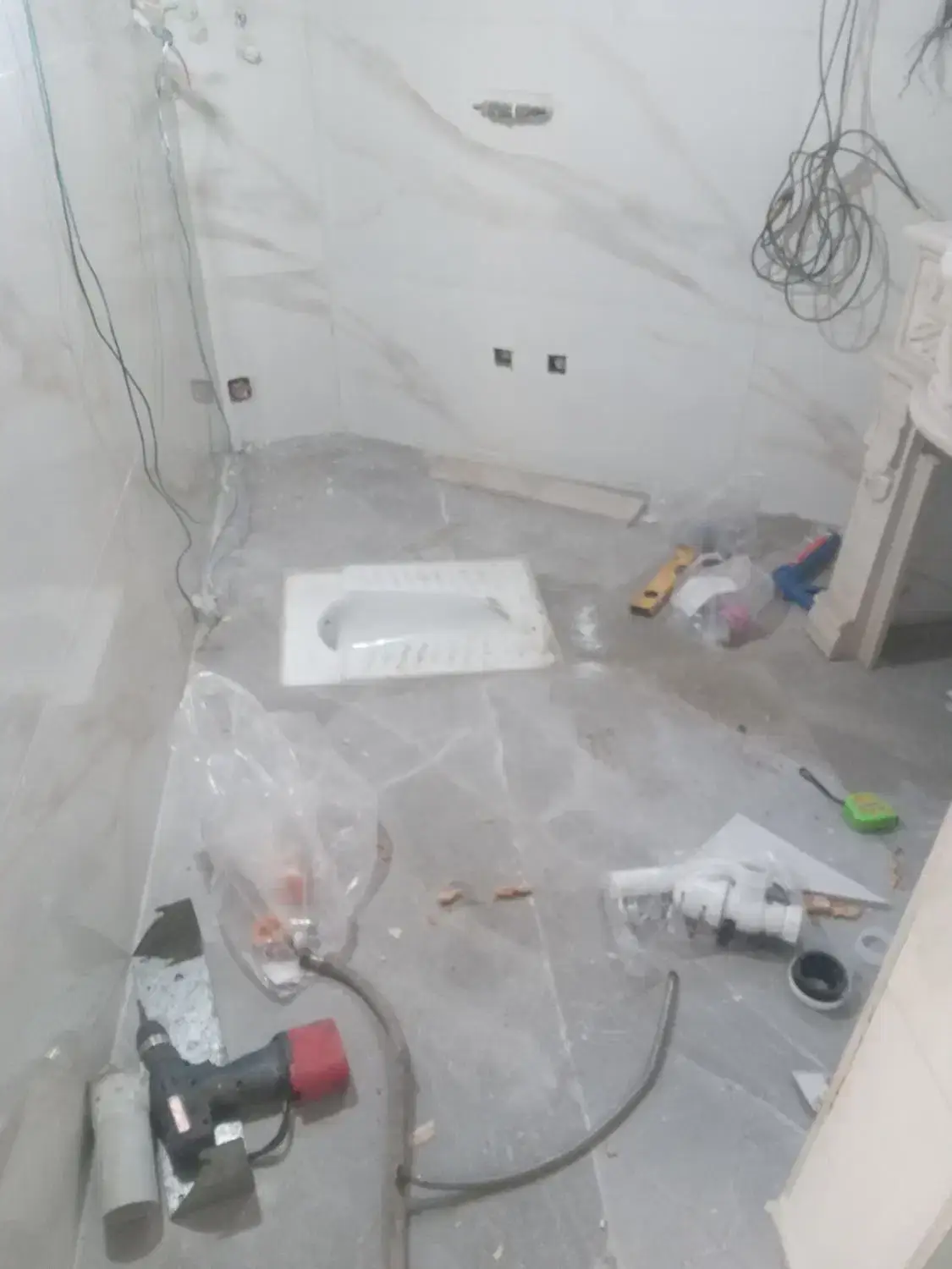 بنایی کاشی سرامیک کاری سیمان ایزوگام رفع نم سرویس