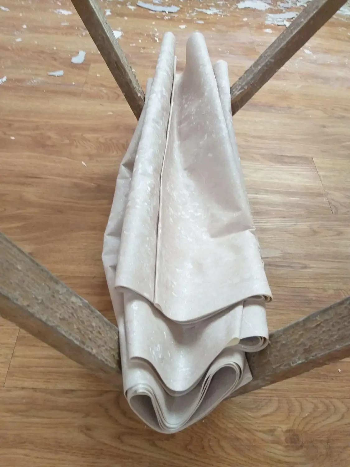 نصب کاغذ دیواری پارکت کفپوش سقف کاذب