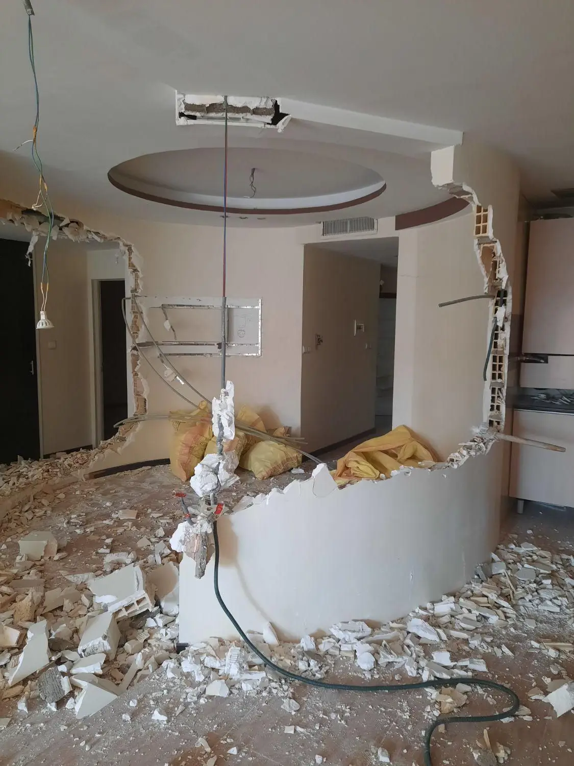 خورده کاری تخریب ارک اوپن