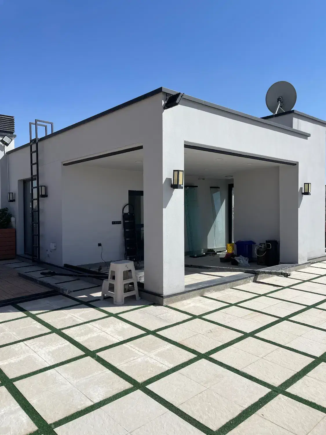 نصاب شیشه سکوریت