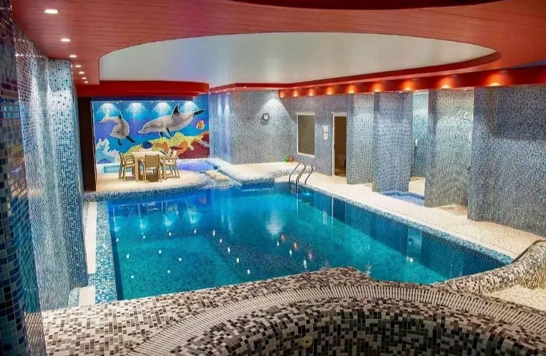 کاشیکار استخر جکوزی تخصصی