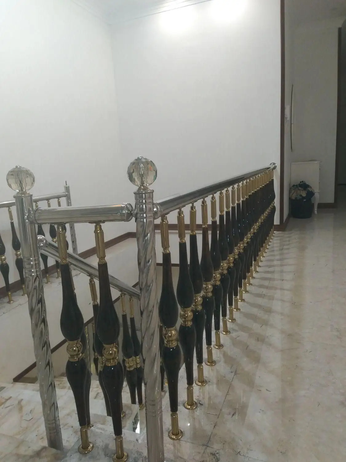 خدمات نرده استیل