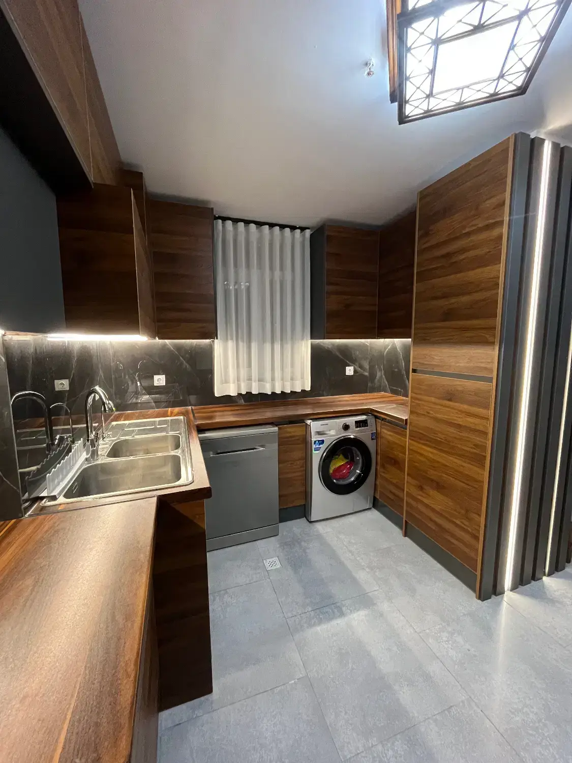 کابینت آشپزخانه