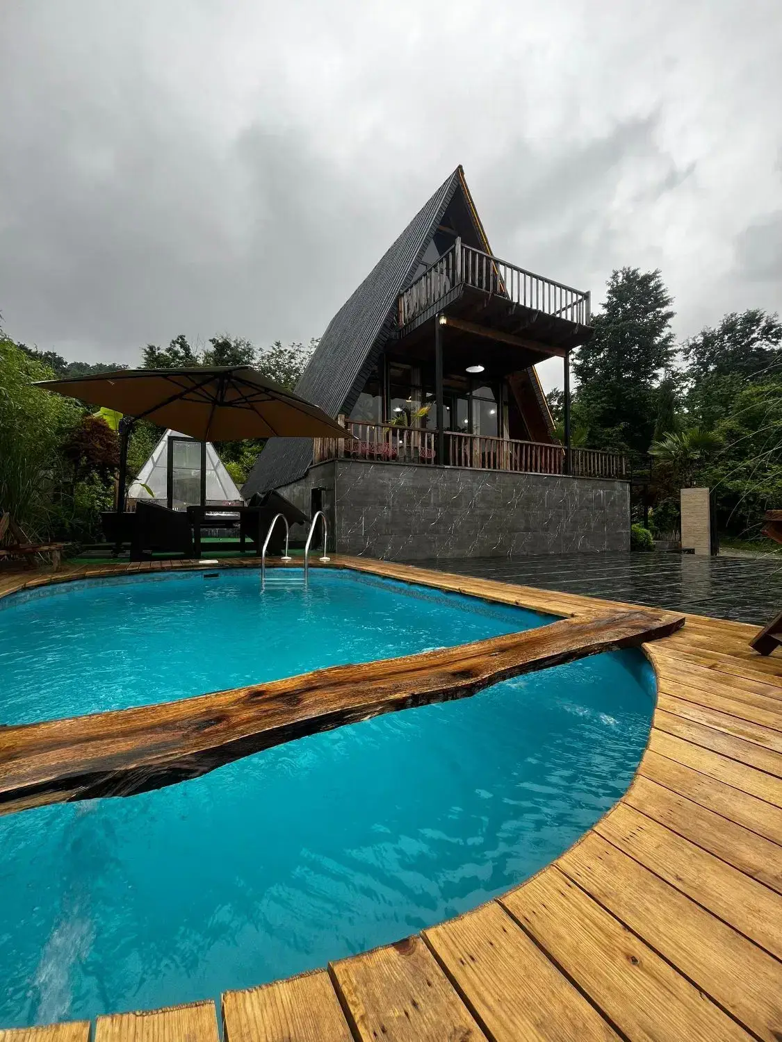 نصاب ترموود، لمبه چوبی و استادکار چوب