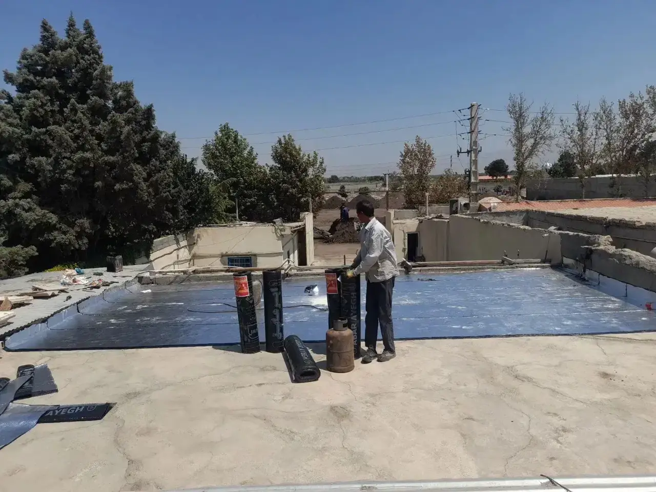 ایزوگام کارآسفالت قیرگونی جاده چالوس حتی یک متر