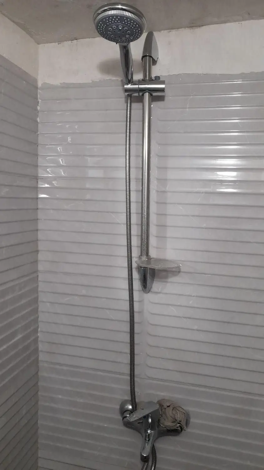 نصاب پرده(جابه جایی،خشکشویی،تعمیرات)