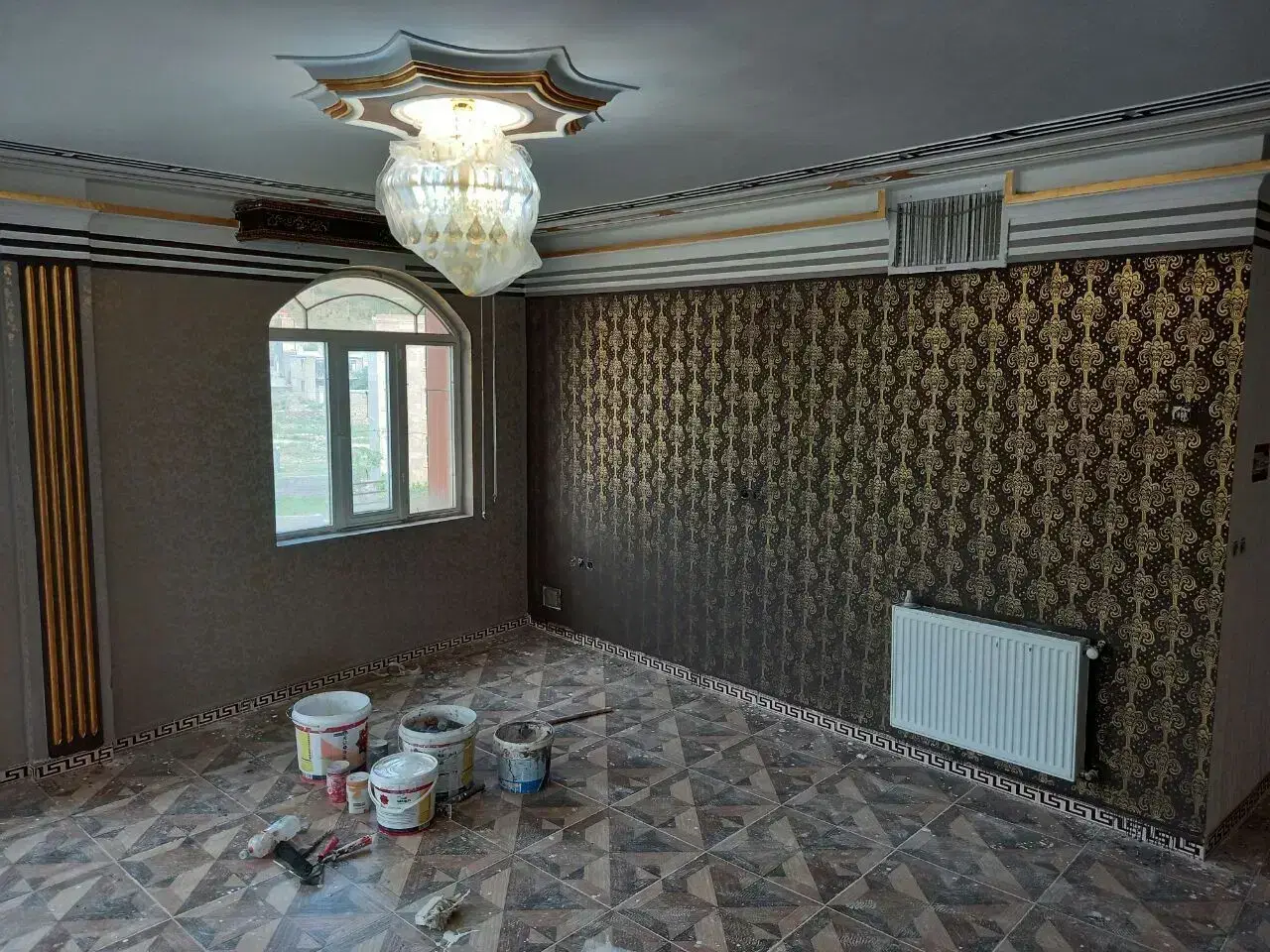 نقاشی ساختمان ساده و طرح کاغذ دیواری