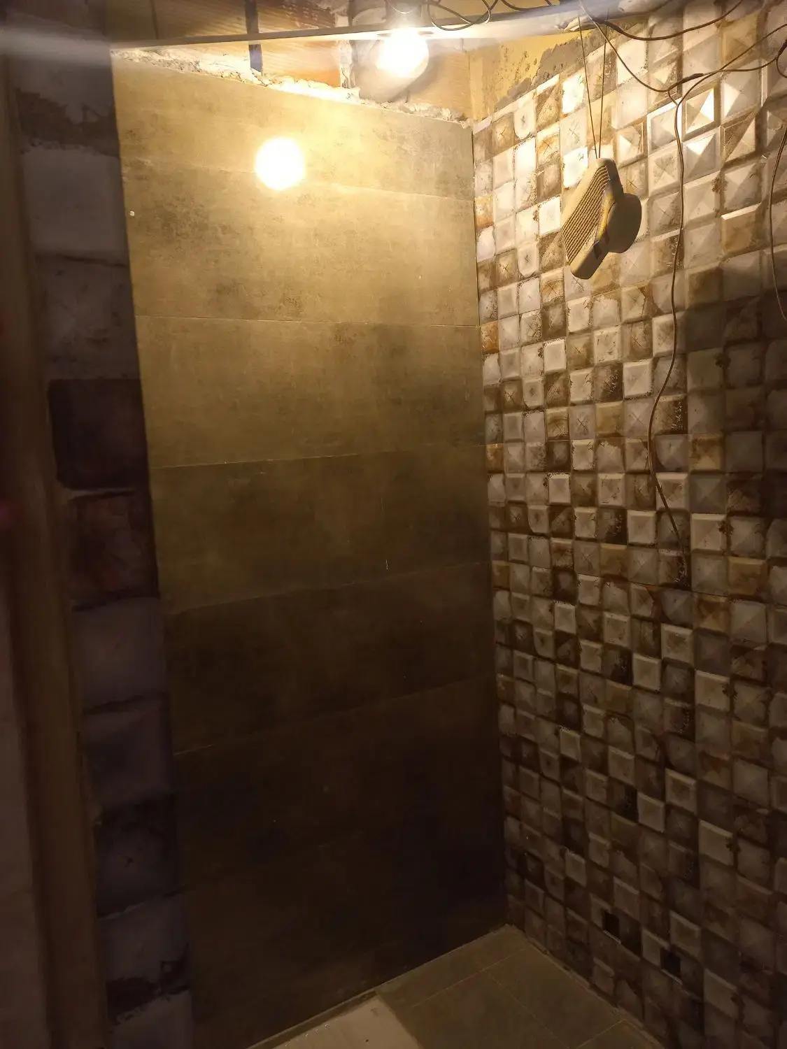 تخریب کاشی کاری گچکاری لوله کشی سیمان کاری بنایی