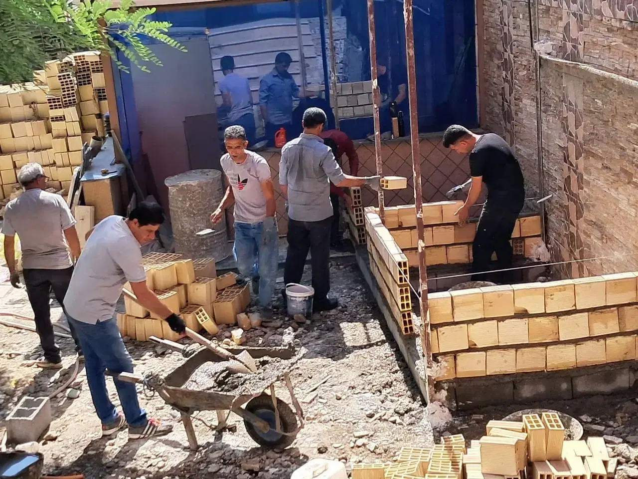 گچکاری،تعمیرات،لکه گیری