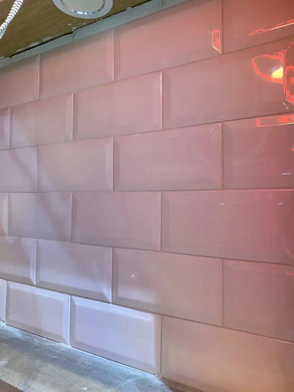 تعغیرات ،تعمیرات ،گچکاری ،کاشیکاری،بازسازی نقاشی