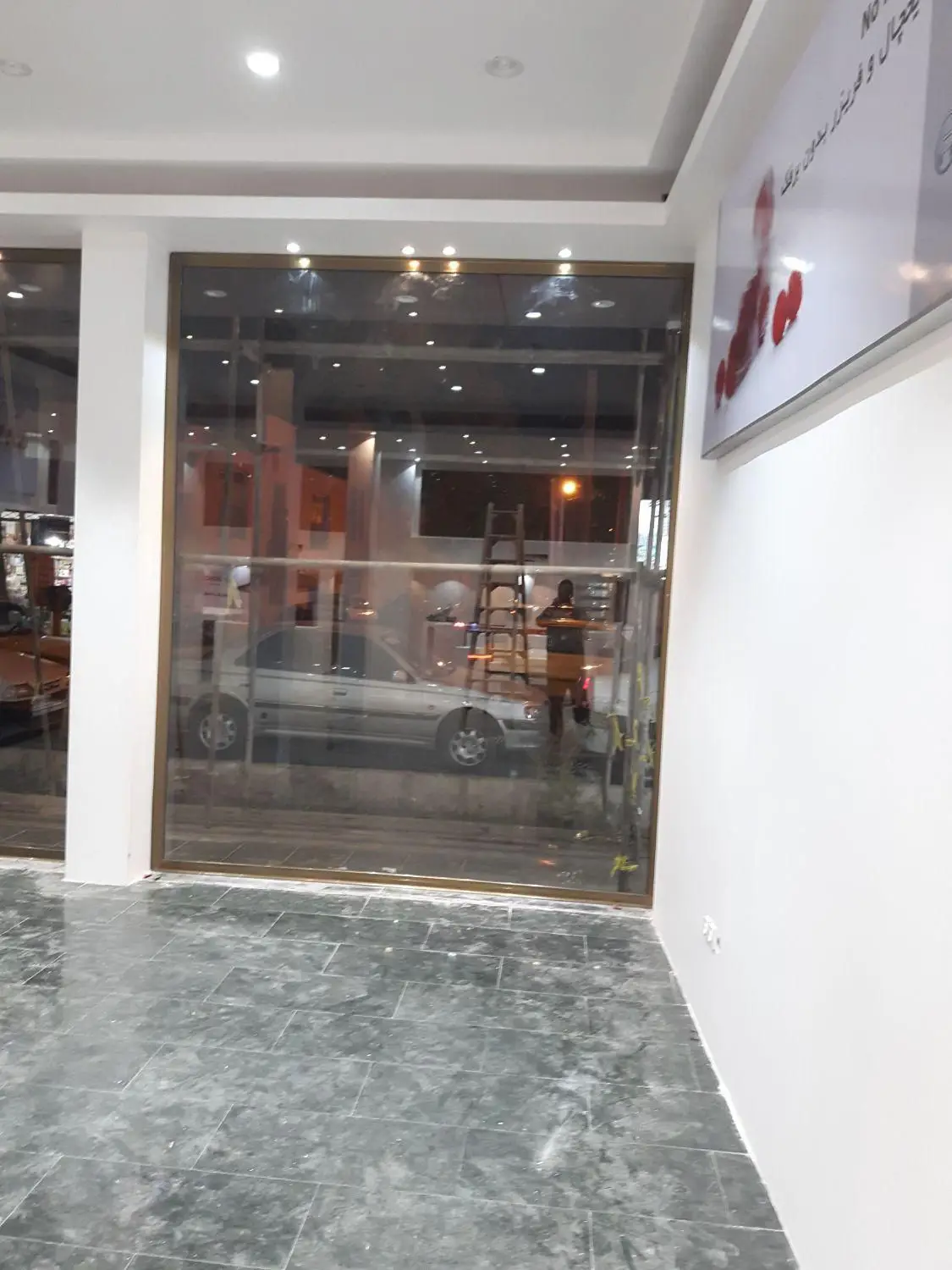 پارتیشن شیشه ای / درب اتوماتیک / شیشه میرال