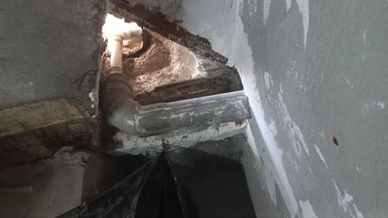 لوله کش آب فاضلاب پمپ تعمیرات شیرالات