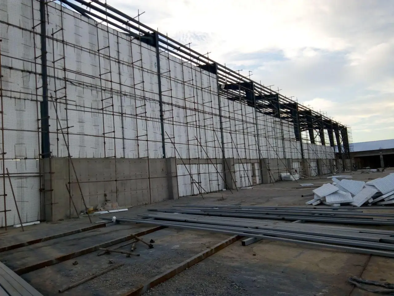 جوشکاری وشیروانی کاری وبرشکاری سیار